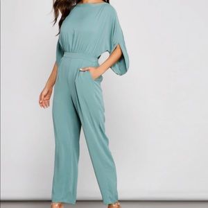 Jumpsuit with pockets